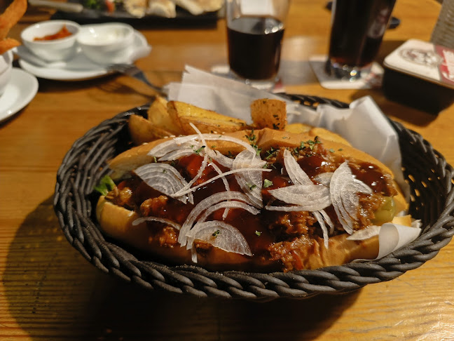 Opinii despre Marlon Pub în Ružinov - Gastronómia a pohostinstvo