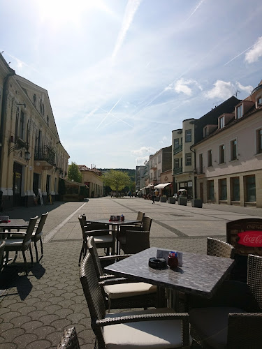 Opinii despre Winters Caffe&restaurant în Piešťany - Gastronómia a pohostinstvo