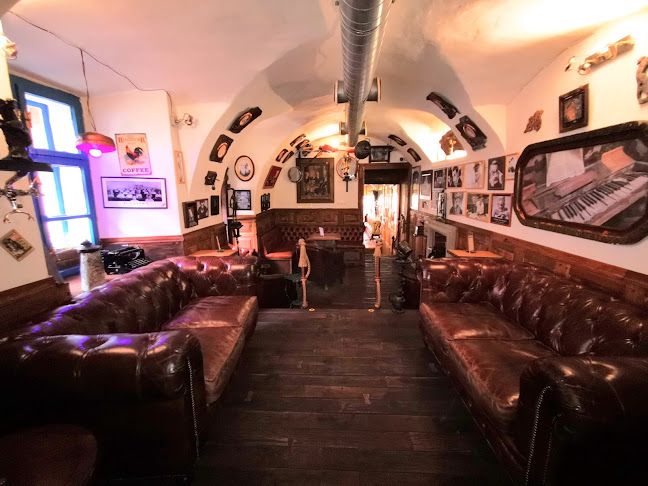 Opinii despre Old Men's Cigar Club în Banská Štiavnica - Gastronómia a pohostinstvo