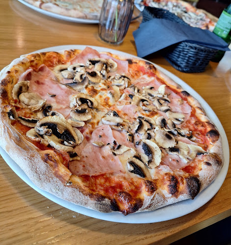 LeTorri - Restaurant & Bar - Bratislava