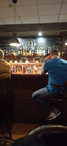 Opinii despre 221 Pub în Vrakuňa - Gastronómia a pohostinstvo