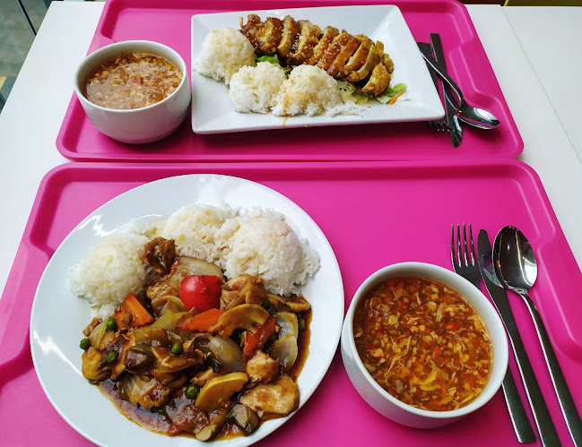 Opinii despre BATAO SUSHI & WOK în Sekčov - Gastronómia a pohostinstvo