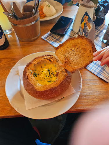 Opinii despre Koliba pod Urbanovým vrchom - Ski Čierny Balog în Medveďov - Gastronómia a pohostinstvo