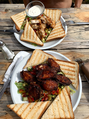 Opinii despre Flinstone Pub în Bratislava - Gastronómia a pohostinstvo