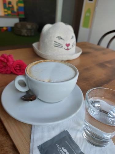 MÚV café - Gastronómia a pohostinstvo