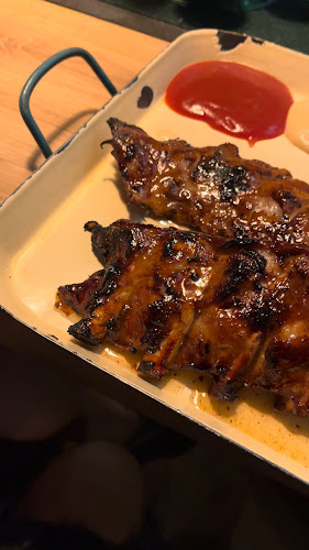 Opinii despre Bizón Urquell Pub în Bratislava - Gastronómia a pohostinstvo