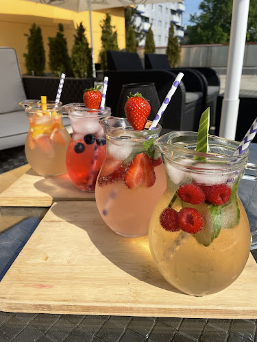 Al Capone Caffee Bar - Púchov