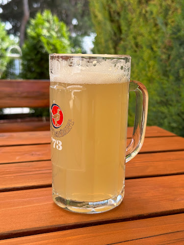 Rich Burgers - Gastronómia a pohostinstvo