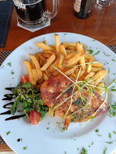 Grillbar Penzion & Restaurant - Gastronómia a pohostinstvo