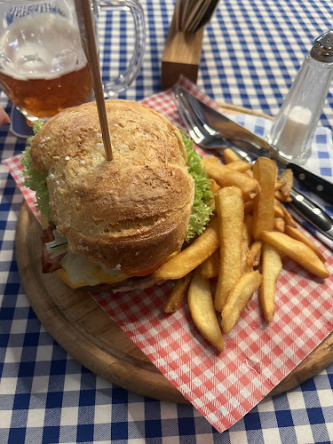 Sládkovičova 636, 017 01 Považská Bystrica