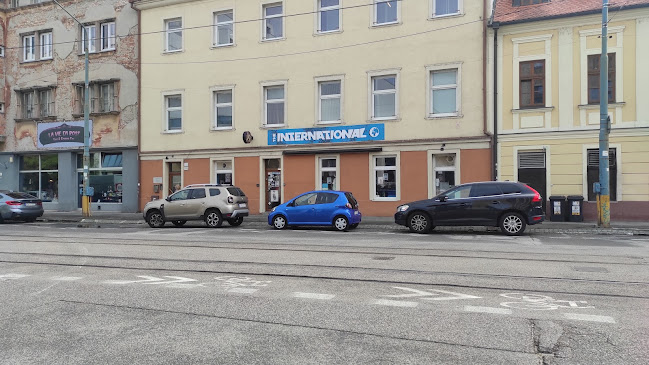 Padá Omietka - Gastronómia a pohostinstvo