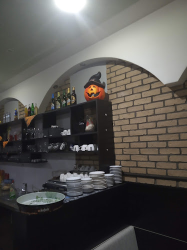 Cukráreň Jaskyňa - Gastronómia a pohostinstvo