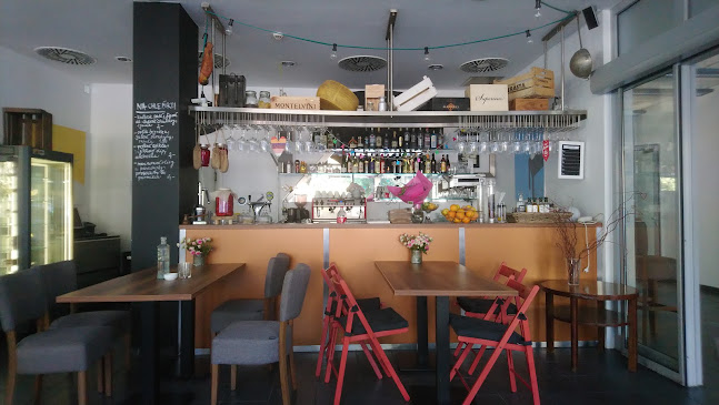 Tomášikova 17, 821 02 Bratislava