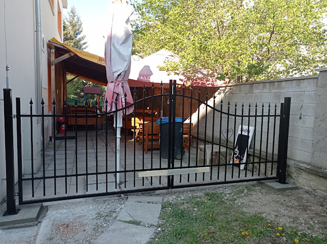 Piešťanská 2138/4, 911 05 Trenčín-Zlatovce