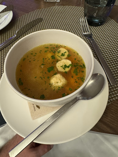 Opinii despre SIGNATURE în Bratislava - Gastronómia a pohostinstvo