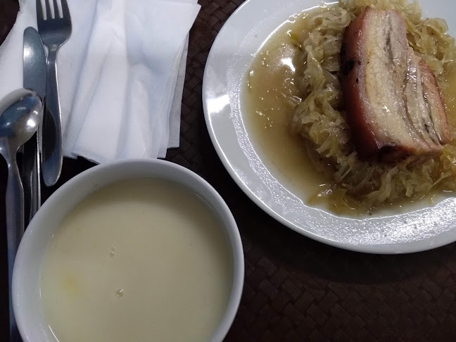 Lahôdky Pod Terasou - Dúbravka