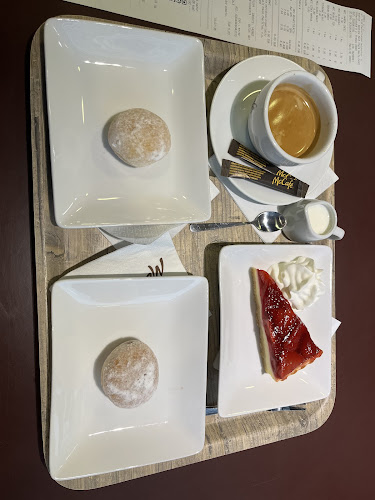 McDonald's - Gastronómia a pohostinstvo