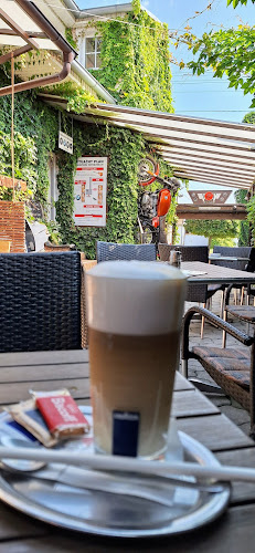 Comentarii opinii despre B-Club Doľany