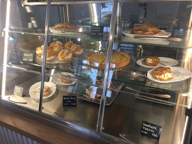 Pause Coffee & Sweets - Gastronómia a pohostinstvo