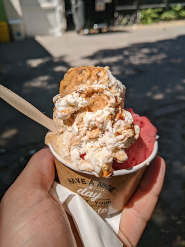 Comentarii opinii despre TIMI AMO - Gelato & Coffee