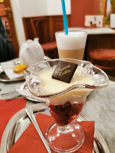 Comentarii opinii despre Cafe Mayer