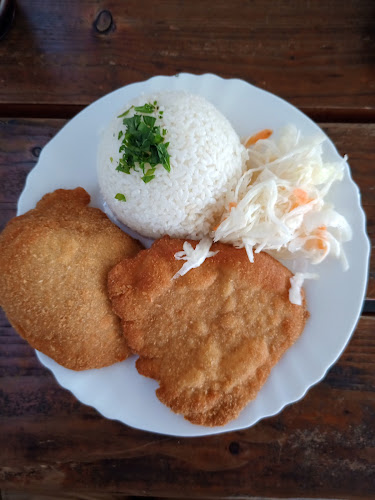 Bistro vo vestibule ŽST Petržalka