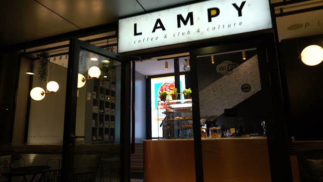 Opinii despre Kafé LAMPY culture & club & coffee în Petržalka - Gastronómia a pohostinstvo