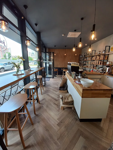 Comentarii opinii despre Jolka - kaviareň a pražiareň kávy / cafe & coffee roastery
