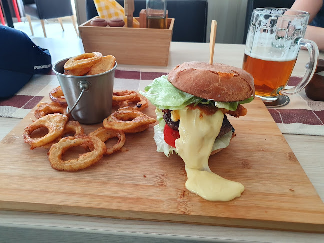 Opinii despre Reštaurácia Riverside în Vrútky - Gastronómia a pohostinstvo