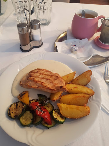 Opinii despre BONNES bistro în Vranov nad Topľou - Gastronómia a pohostinstvo