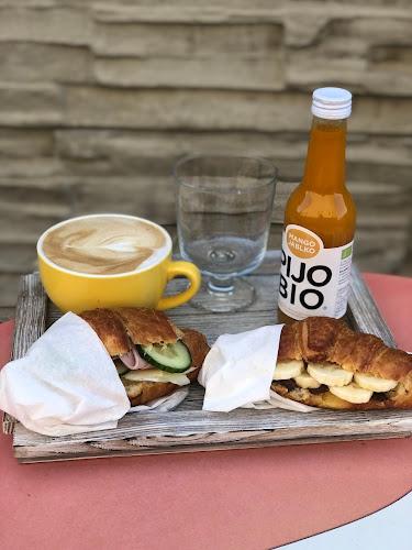 Comentarii opinii despre Grand Cafe