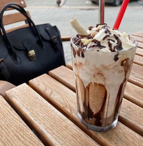 Opinii despre Coffee Time în Brezno - Gastronómia a pohostinstvo