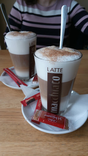 Kaviareň Štefánka - Gastronómia a pohostinstvo