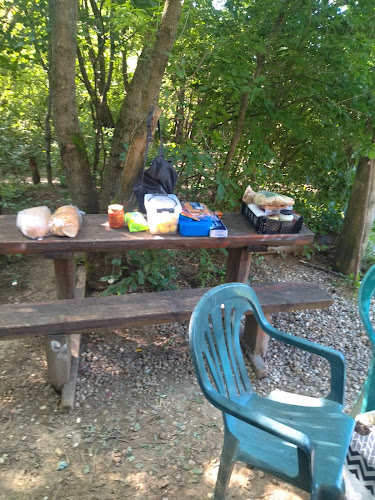 Opinii despre DO Lesa în Sídlisko KVP - Gastronómia a pohostinstvo