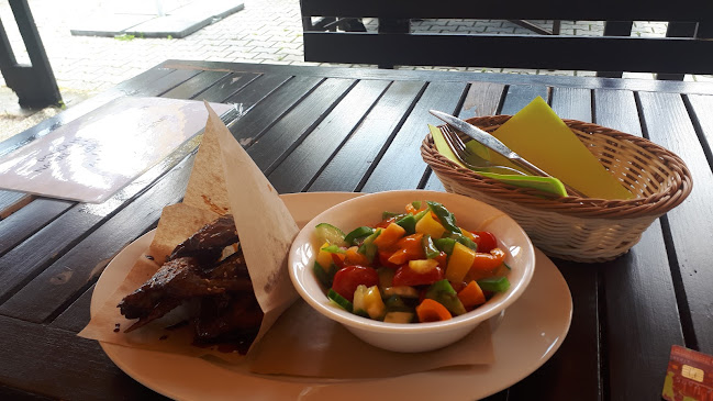 NajVac Palac - Gastronómia a pohostinstvo