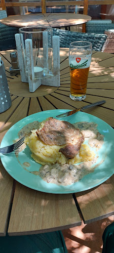 Restaurant Fred, Freddie - Gastronómia a pohostinstvo