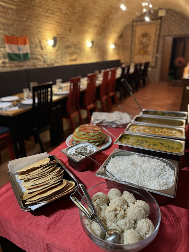 Opinii despre Chutney - indian restaurant & bar în Bratislava - Gastronómia a pohostinstvo