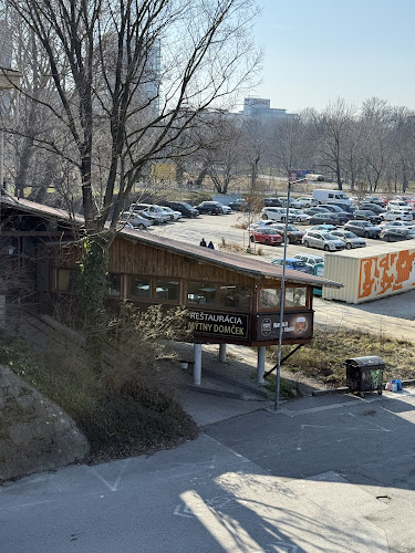 Opinii despre Mýtny Domček în Petržalka - Gastronómia a pohostinstvo