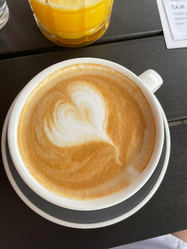Opinii despre BOTTOVA • Coffee • Brunch • Gineria în Banská Bystrica - Gastronómia a pohostinstvo