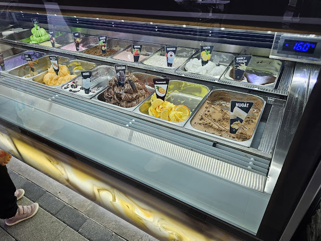 Opinii despre Cukráreň a kaviareň Levík în Hriňová - Gastronómia a pohostinstvo