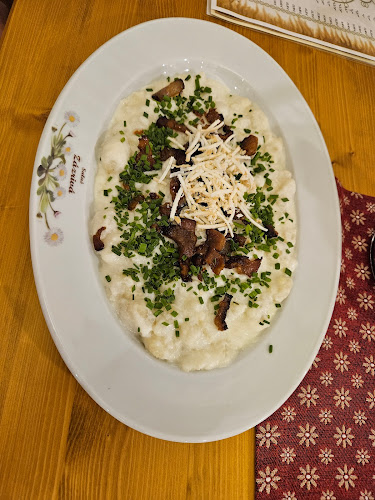 Demkovská 40, 027 05 Zázrivá