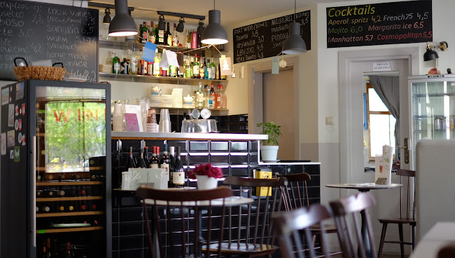 DRAK&FINCH Winebar Coffeeshop