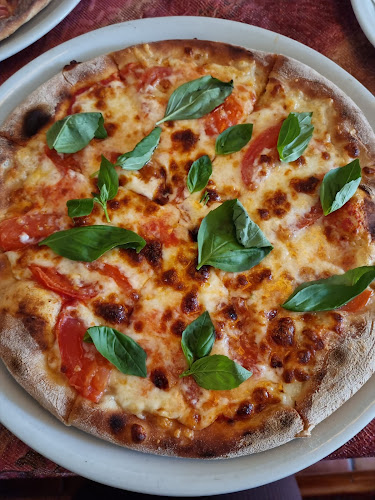 Pizza Lux - Komárno