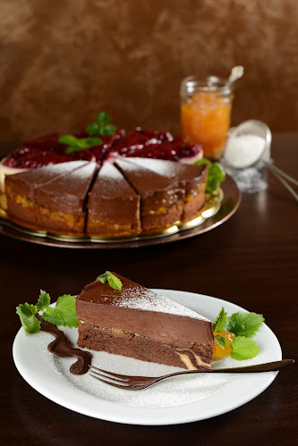 Kafé LAMPY culture & club & coffee - Petržalka