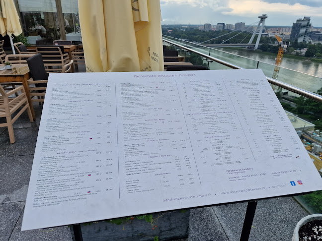 Opinii despre Restaurant Parlament în Staré Mesto - Gastronómia a pohostinstvo