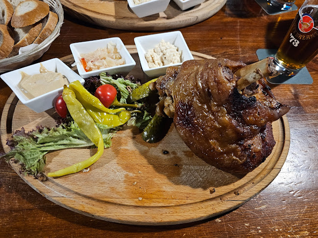 Dunajská 4, 811 08 Bratislava