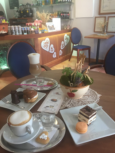 Opinii despre Kremnické medovníky în Kremnica - Gastronómia a pohostinstvo