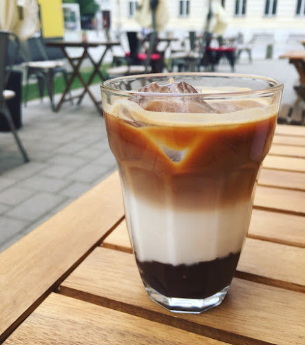 Kocúr káva&bistro - Gastronómia a pohostinstvo