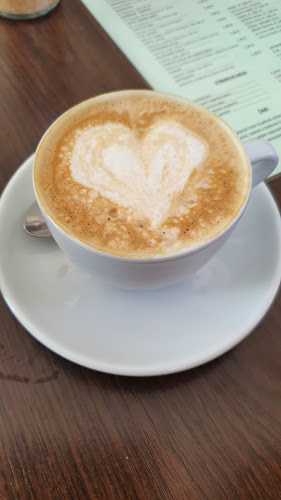 Comentarii opinii despre Park Cafe