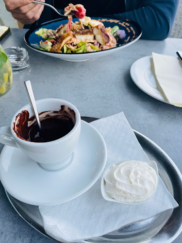 Comentarii opinii despre Castellum Cafe